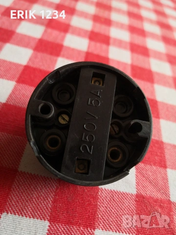 Разклонители,удължител, трифазен контакт, кабел за тонколони,и фасунги, снимка 17 - Разклонители и удължители - 35039569