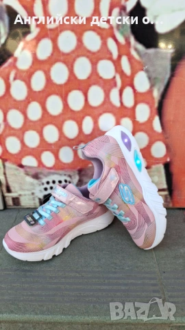 Английски детски светещи маратонки-SKECHERS