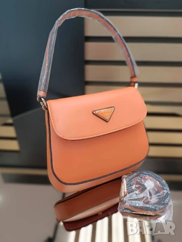 чанти prada, снимка 6 - Чанти - 50742697