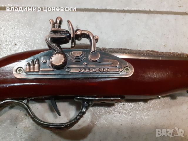 Красив кремъчен пистолет,пищов,оръжие, снимка 6 - Антикварни и старинни предмети - 43295196