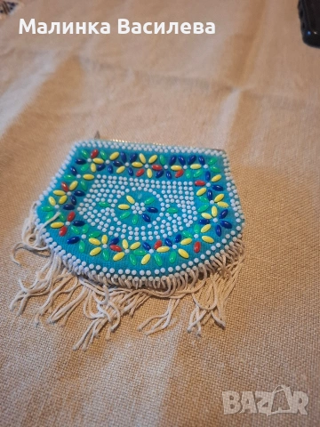 портмоне с маниста, снимка 2 - Портфейли, портмонета - 53128955