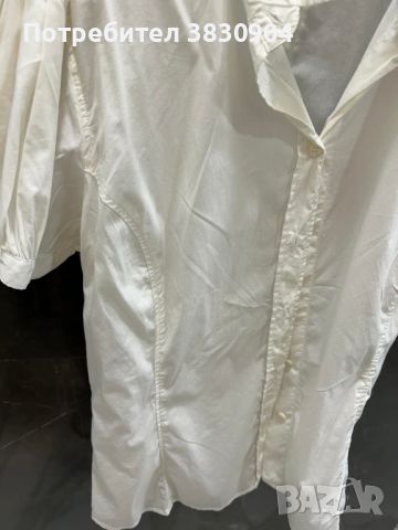 Блуза с къс ръкав R.E.D. Valentino, Италия, размер IT 46, снимка 2 - Ризи - 45387398