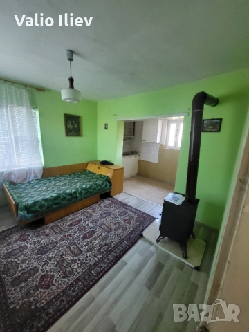 Продавам къща, снимка 10 - Къщи - 53842440