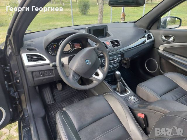 Renault Megane Лукс, снимка 5 - Автомобили и джипове - 46462376