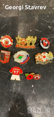 Манчестър Юнайтед ,значки!!!