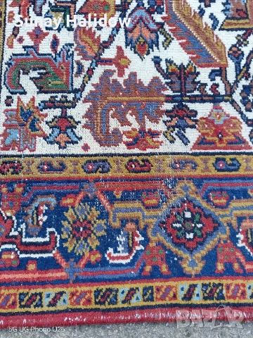 Ръчно тъкан килим Хериз, снимка 3 - Килими - 54098450