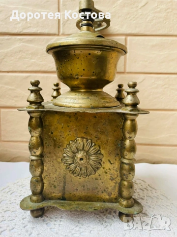 Красива голяма месингова мелничка от Англия, снимка 10 - Антикварни и старинни предмети - 53398694
