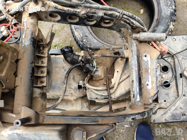 двигател Piaggio 50, снимка 4 - Части - 52913003