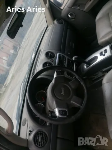 Jeep Cherokee 2,8 CDI, Джип Чероки на части! Март 2007, снимка 6 - Автомобили и джипове - 49909205