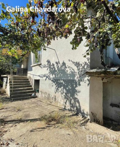 Къща за продан, гр. Баня, област Пловдив, снимка 1 - Къщи - 45482429