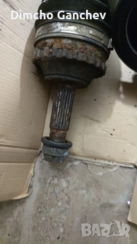 Полуоска лява дясна за Clio 2, 2000 1.2 12v, снимка 2 - Части - 53208269