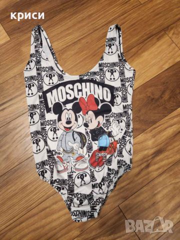 Дамски спортни бюстиета Victoria Secrets, Reebok, Moschino бански и клин, снимка 4 - Потници - 45713445