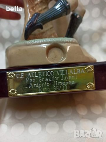 Порцеланова пластика Antonio Jimenez-Atletico Villalba., снимка 6 - Антикварни и старинни предмети - 46657973