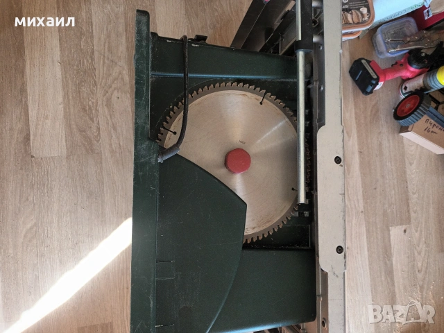 Професионален циркуляр Bosch, снимка 2 - Циркуляри - 54139279