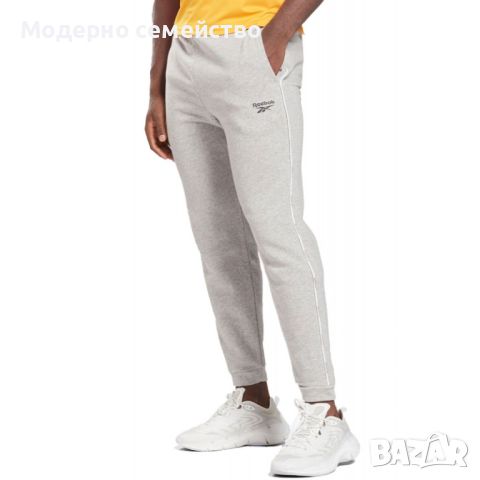 Мъжко спортно долнище reebok workout ready piping pants grey, снимка 1 - Спортни дрехи, екипи - 46709514