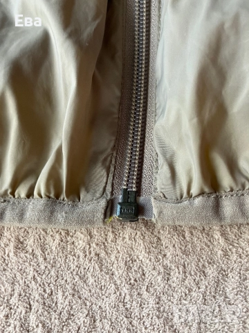 Преходно яке Benetton , снимка 5 - Детски якета и елеци - 51999923