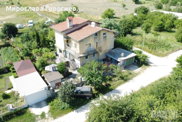 ПРОДАВАМ голяма къща в с. Куманово, снимка 4 - Къщи - 53679176