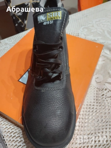 Мъжки работни обувки 48