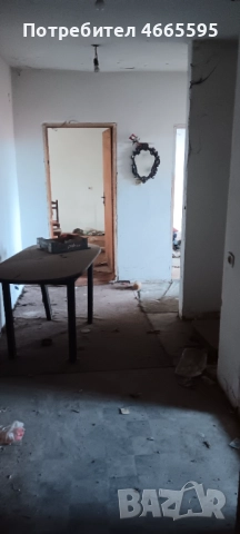 Продавам  триетажна Къща, град Луковит, област Ловеч, без комисионна., снимка 3 - Къщи - 52604511