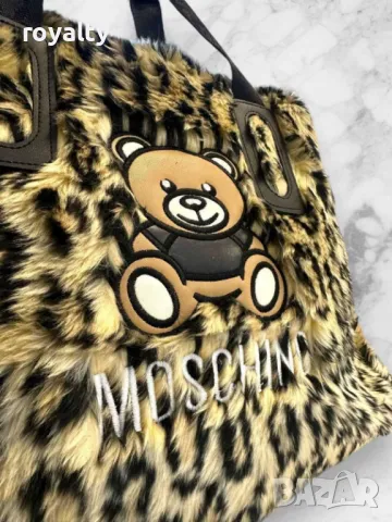 Moschino дамски чанти Различни цветове , снимка 2 - Чанти - 49200041