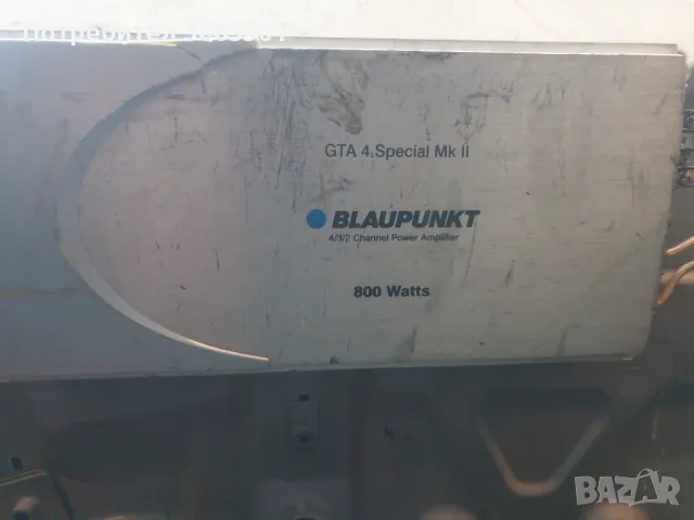 Усилвател Blaupunkt  800w, снимка 1 - Ресийвъри, усилватели, смесителни пултове - 47711490