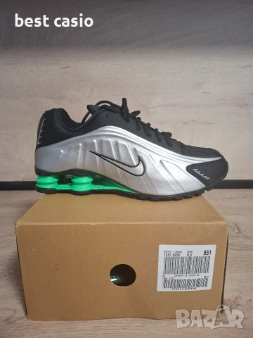 Продавам нови оригинални мъжки маратонки Nike Shox R4.