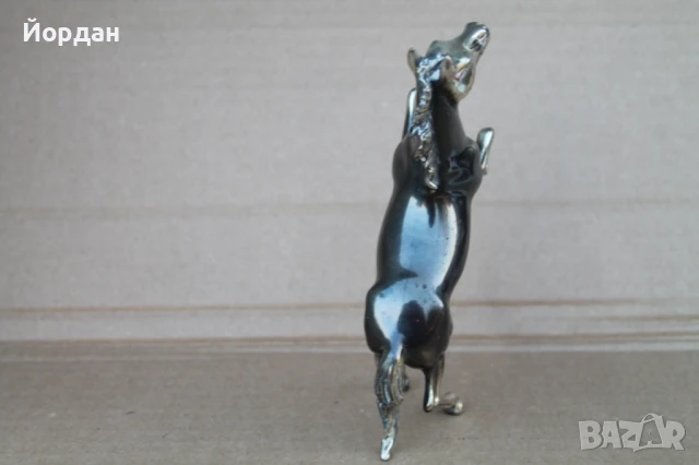 Сребърна фигурка-Кон, снимка 4 - Други ценни предмети - 51392694