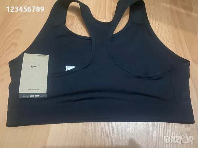 Черно бюстие на Nike, снимка 2 - Бельо - 47549542