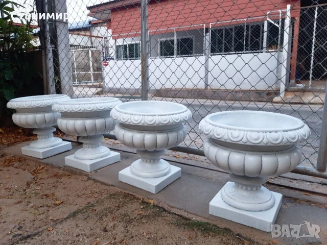 бетонни саксии , снимка 2 - Саксии и кашпи - 50649517