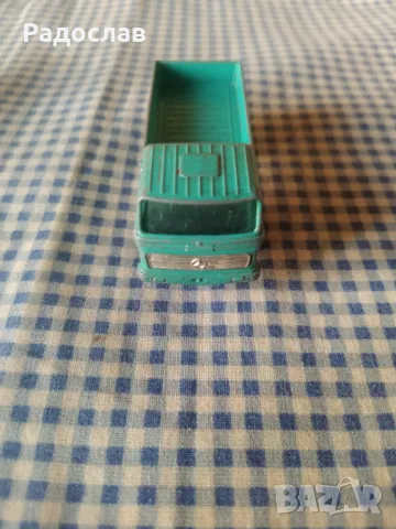 английска количка Matchbox Mercedes Truck, снимка 3 - Колекции - 49568318