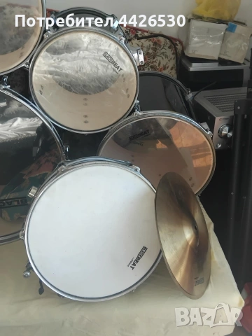 барабани комплект , снимка 5 - Ударни инструменти - 53335412