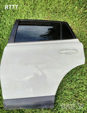 Задна лява врата Toyota Rav4 -Оборудвана -2018