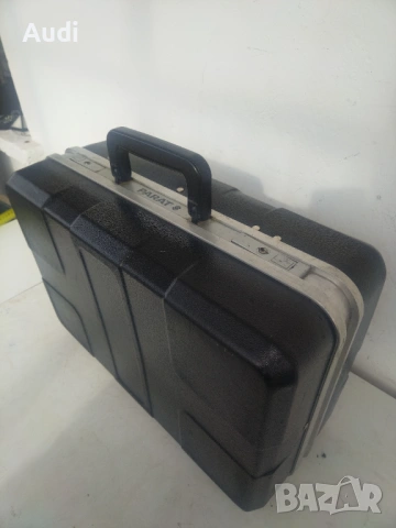 PARRAT куфар за инструменти. Множество отделения!