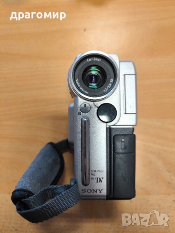 SONY Digital Handycam Mini DV DCR-PC3E 