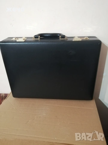 Куфар за документи , снимка 2 - Куфари - 54297429