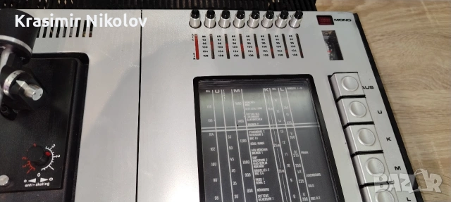 радио грамофон GRUNDIG STUDIO 2000 HIFI 4D, снимка 10 - Грамофони - 53423972