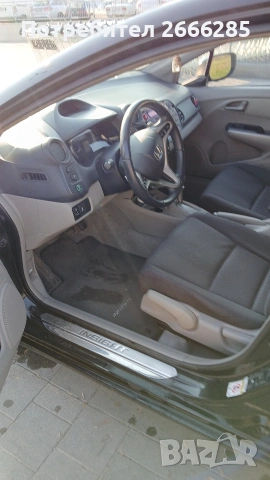 Honda Insight , снимка 15 - Автомобили и джипове - 53730643