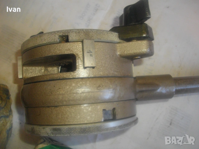 Чехословашка винторезка JOPAL 1 до 1" резби тръби като нова старо качество с ножове 1" винтонарезка, снимка 13 - Други инструменти - 53306145