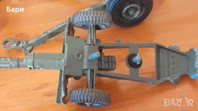 Оригинални военни модели играчки на Dinky , снимка 10 - Колекции - 45997640