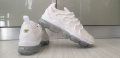 Nike Vapormax Plus  UK 8.5  US 9.5  Mens Size 43/27.5 см ОРИГИНАЛ! Мъжки Маратонки!, снимка 3