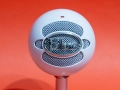 Бял USB микрофон Logitech Blue Snowball iCE, подкаст стрийм запис звук, снимка 3