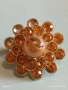 ВИНТИДЖ БРОШКА с КРИСТАЛИ в КЕХЛИБАРЕН ЦВЯТ ЦИТРИН и ПЕРЛА 52186, снимка 1