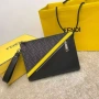 Чанта Fendi Diagonal Clutch, снимка 1