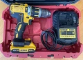 Ударен винтоверт Dewalt от XR серията внос от Германия машината работи отлично, снимка 3