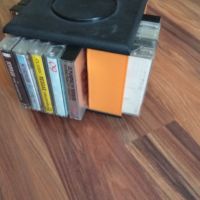 Лот : въртяща стойка за касети , 26 броя аудио касети , касетофон KENSONIC , снимка 9 - Радиокасетофони, транзистори - 45495309