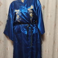 XL/XXL Синьо сатенено /халат /кимоно с бродерия дракон , снимка 9 - Нощници - 45011502