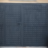 Изработка на метални врати , снимка 1 - Гаражни врати - 45326081