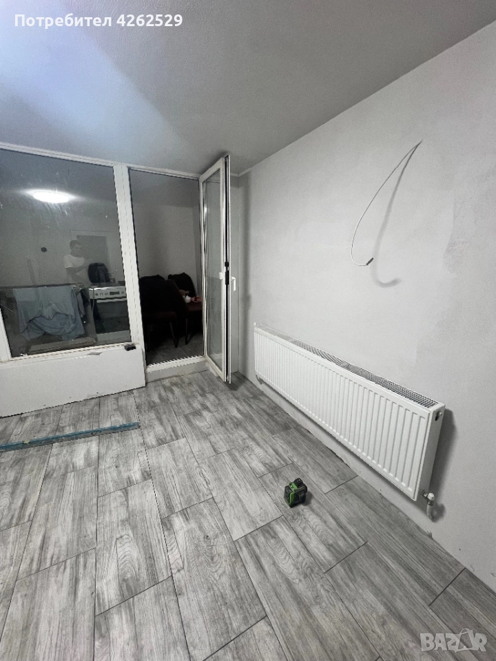 Лепене на плочки, снимка 1