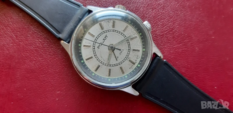 Руски механичен часовник Полет звънче , снимка 1