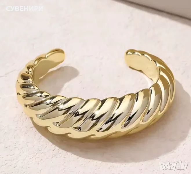 Златиста гривна, снимка 1